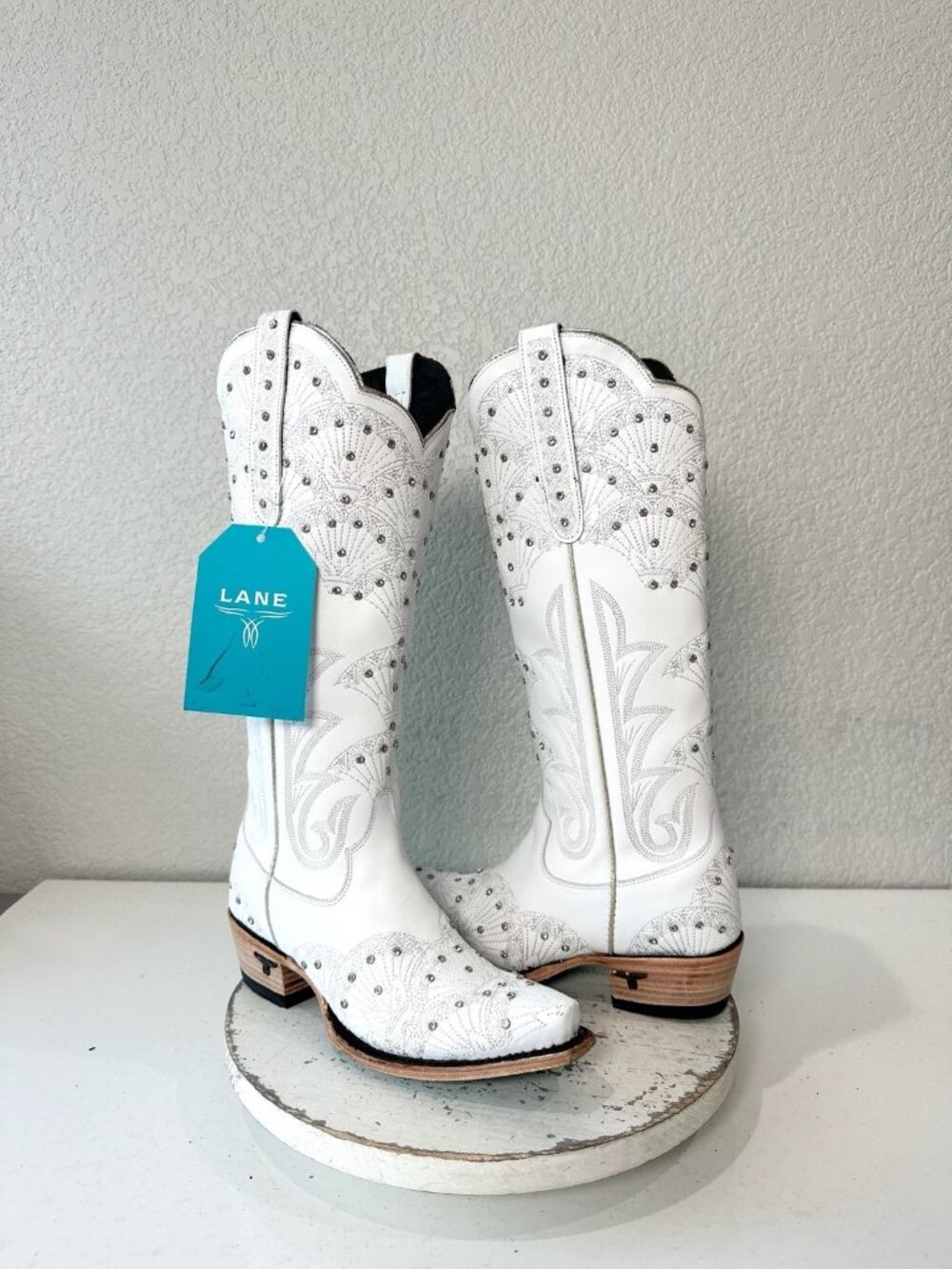 Lane Calypso White Cowboy Boots Western Cowgirl Snip Toe Mid Calf Tall Size 6.5